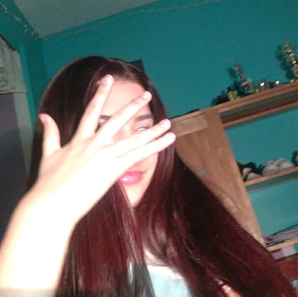 Meet your Posher, Alyssa